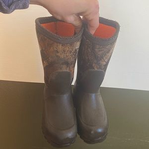 Kids' Muck Rugged II Hunting Boots size C9